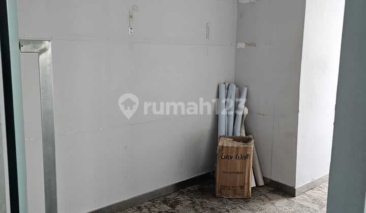 Kantor Area Sudirman di Aia Central 150 Sqm Semi Furnished