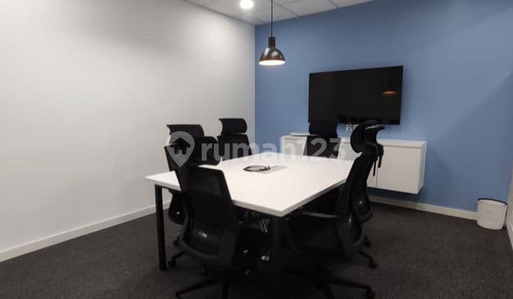 Kantor Unit Furnished 4 Pax di Total Building Lokasi Strategis