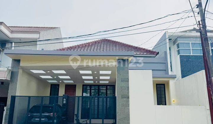Rumah 1 Lantai Renovasi Full Rare Unit di Villa Melati Mas