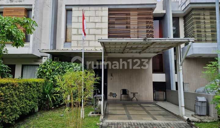 Rumah Dijual Full Renov 2 Lantai+Mezzanin di Eminent BSD City