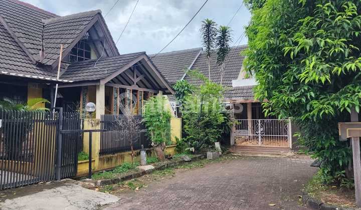 Rumah Dijual Kondisi Apa Adanya Di Serpong Villa Melati Mas.