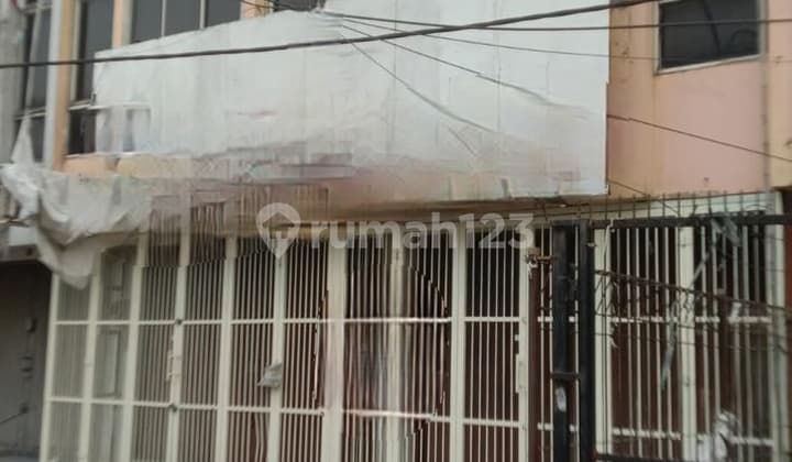 Ruko Dijual Cepat 3,5 Lantai Gandeng Dekat Bunderan Alam Sutera