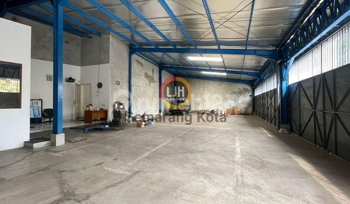 Gudang di Jalan Moch Suyudi