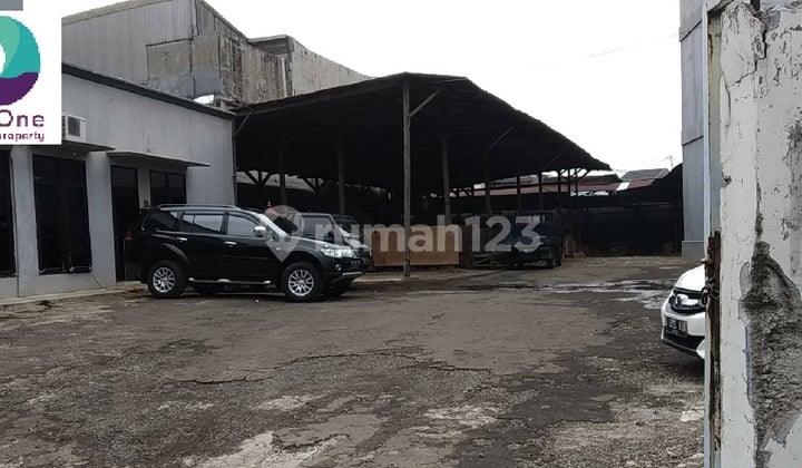 Tanah Dan Bangunan Pinggir Jalan dan Strategis di Duren Sawit