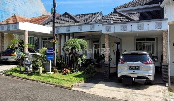 Beautiful and Serene Mountain View House Ready to Occupy in Sentul City