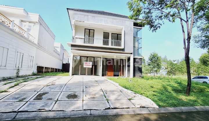 Rumah Minimalis Posisi Hook Madep Taman Sentul City