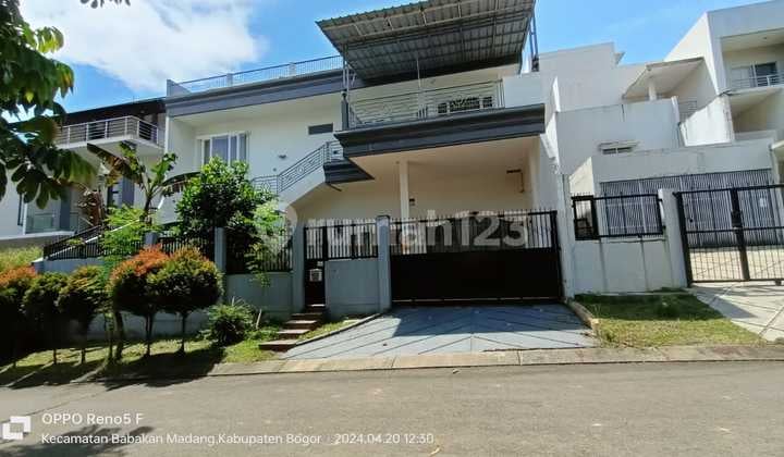 Rumah Nuansa Asri View Golf Semi Furnish Siap Huni Sentul City