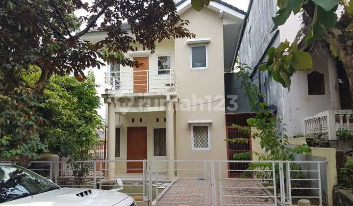 Mountain Atmosphere House with Mountain View Ready to Occupy Sentul City