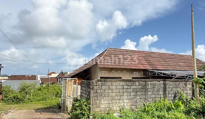 Land + Building for Sale in Elite Villa Environment - Ungasan
