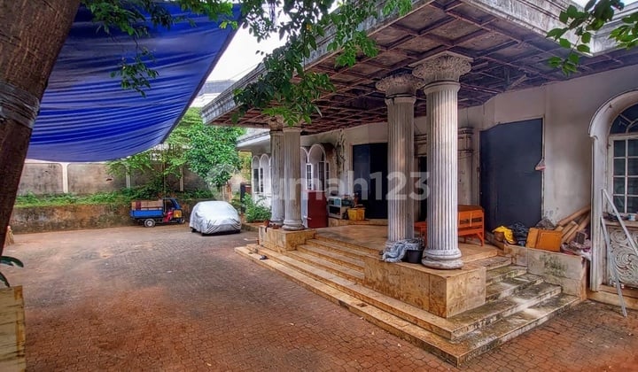BEST PRICE LOKASI DEKAT PEJATEN VILLAGE, RUMAH KONTRUKSI KOKOH HITUNG TANAH SJ