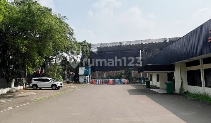 ....Best price!!!....Lahan dan bangun lokasi Komersil Pasar rebo JL. TB. Simatupang