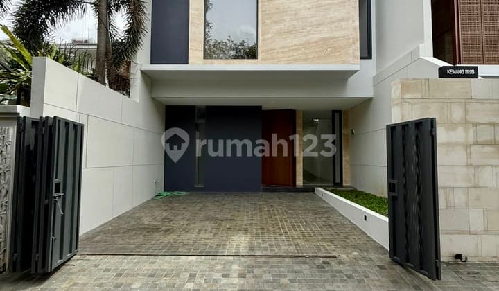 Brandnew House Modern Tropical Design | Prime Area