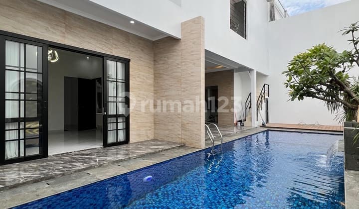 Prime Area Pondok Indah Rumah Brandnew Klasik Mewah