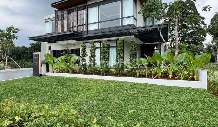 An Elite 7-Hectare Residence, With an Eco Green Concept Designed By Thomas Elliott & Parama Dharma