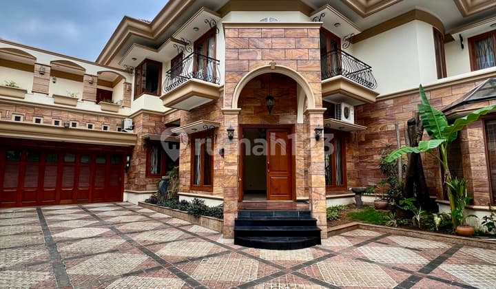 Rumah Dalam Private Compound Dekat Tb Simatupang