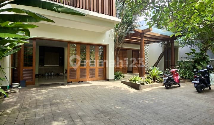 Prime Area Lokas Elite Dekat Dharmawangsa Squarel