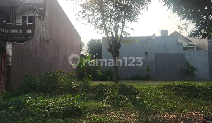 Dijual Kavling Dijalan Utama Hadap Timur di Taman Telaga Mediterania