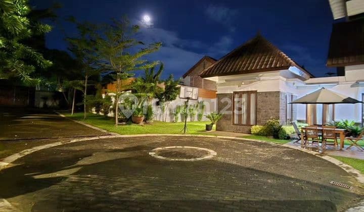 Jagakarsa Garden House Beautiful 1-Story House Spacious Yard