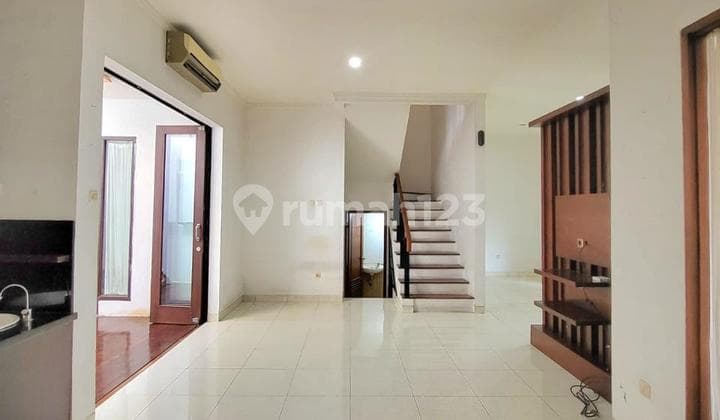 Rumah siap huni di cluster dekat fresh market Bintaro Jaya