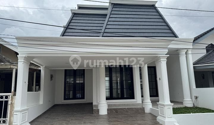 Rumah American Classic 2 lantai siap huni di Bintaro Sektor 5
