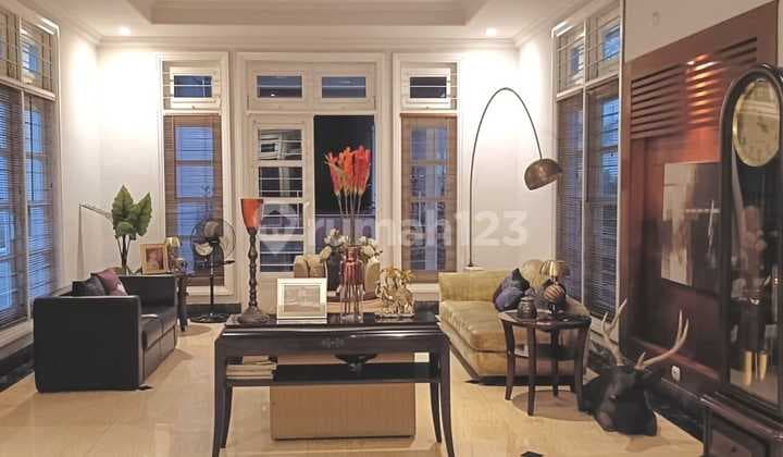 Luxury corner house move-in ready in Bintaro River Park
