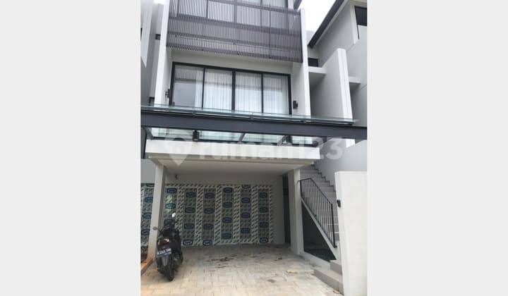 Rumah Baru dijual di Lebak Bulus, Serenia Hills, Jaksel, Bagus