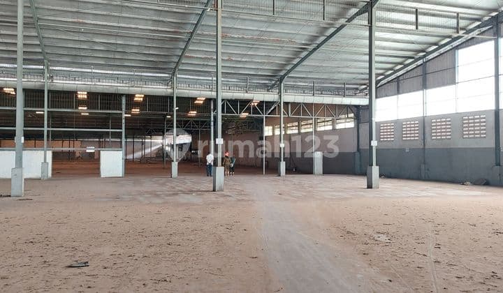 Gudang 46000 m HGB Bagus siap pakai dekat Tol strategis di Jatake Tangerang