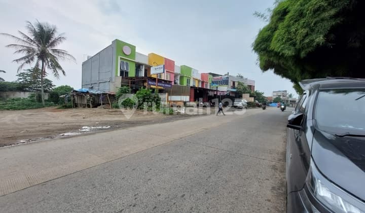 Tanah Shm Pinggir Jalan Raya Dekat Citra Garden Serpong di Suradita