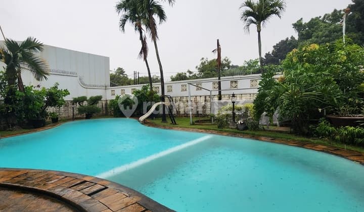 Rumah Mewah Kawasan Elit Di Pondok Indah