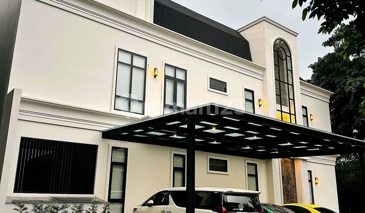 Rumah Mewah Harga Menarik Ada Swimming Pool di Alam Sutera