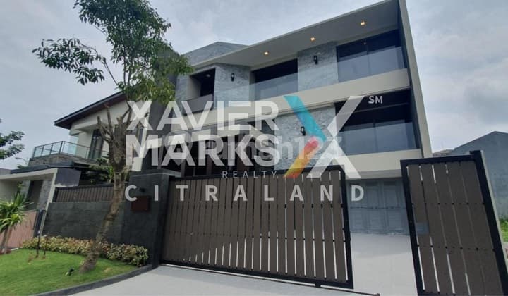 New Citraland Somerset Split Level Row House on Main Road