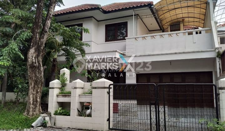 Rumah Graha Family Terawat Kawasan Mewah Row Jalan Besar