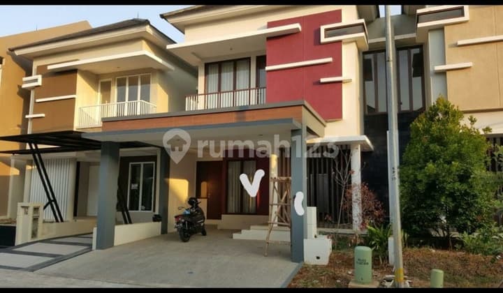 Rental House, 2 Floors, SHM, in Bintaro Jaya