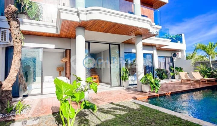 Villa & Luxury Ruko Live-Work-Play Concept with Private Pool | 5 Bedrooms Cepaka Near Parerenan LT 450 M2