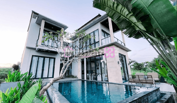 Dijual Villa Mewah Beachside dengan Hanya 200m dari Pantai | 3 KT di Cemagi Beach LT 350 m2