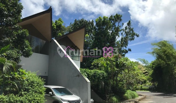 Jual Villa Modern View Sawangan Nusa Dua LT 150 M2