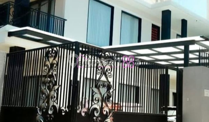 Selling Modern Minimalist House in Jimbaran Land Area 400 M2