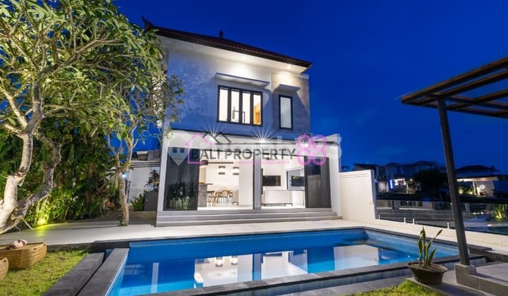 Selling Villa with Rice Field View in Pererenan Canggu, Land Area 303 M2