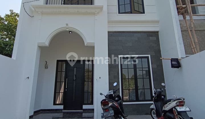 Rumah Baru 2 Lantai Siap Huni Dalam Komplek Dp 5 Juta, Lokasi 3 Menitan Dari Pintu Toll Desari Depok