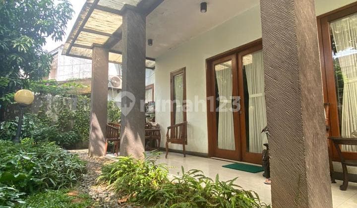 For Sale 2-Story House Well Maintained Still Occupied Near Pakubuwono Kebayoran Baru South Jakarta