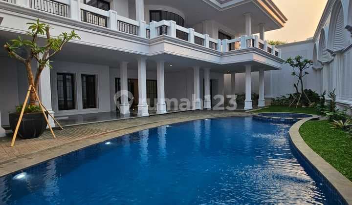 Rumah Pondok Indah Jakarta Selatan Modern Klasik Mewah Baru