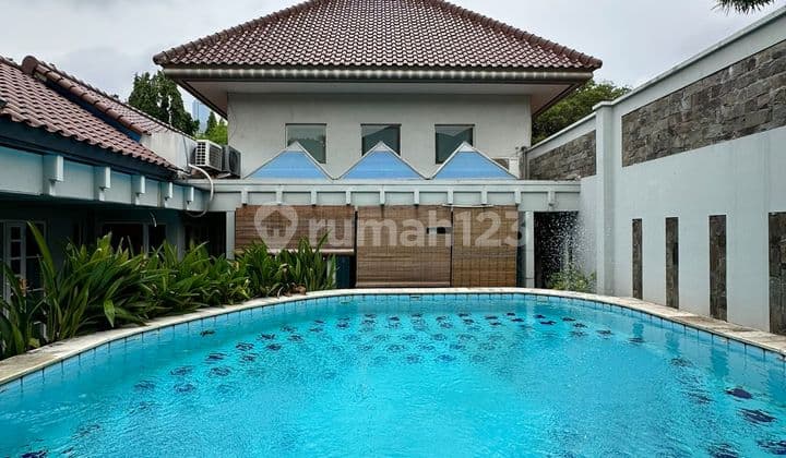 For Sale Menteng Rumah Mewah Siap Huni Bangunan 1 Lantai Row Jalan Lebar