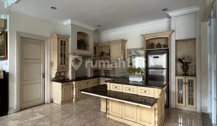 Permata Hijau Area Luxurious Classic House Turun Harga Best Price