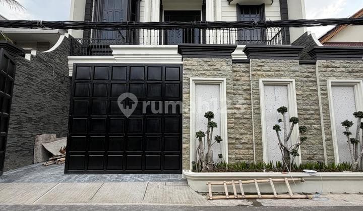 For Sale Pejaten Barat Brand New House, On Progress Luxury American Classic House