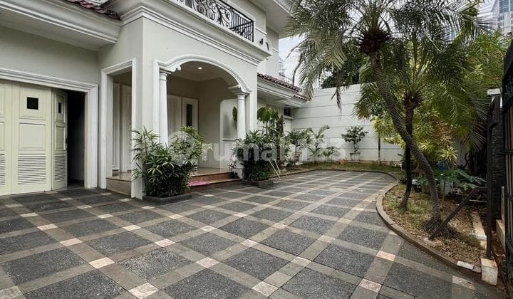 Permata Hijau Area Luxurious Classic House Turun Harga Best Price