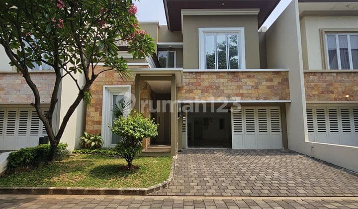 2-Story Nice Semi-Furnished SHM House in 11N Eleven Townhouse, South Jakarta