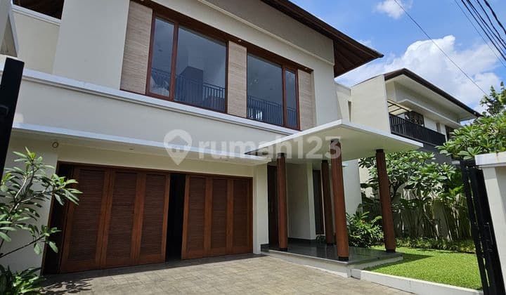 FOR SALE CIPETE. SOUTH JAKARTA AREA GAHARU. House (structure)