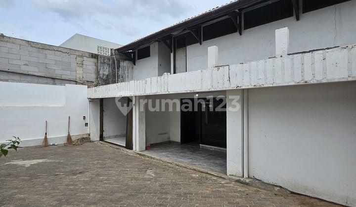 FOR SALE RUMAH LAMA HITUNG TANAH Tulodong (Scbd dan Widya Chandra Area) JAKARTA SELATAN