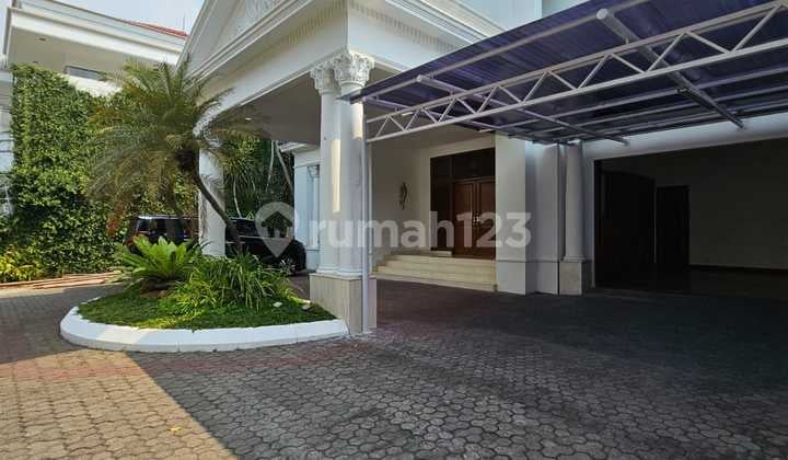 2-Story Ready-to-Occupy House with Garden and Pool, Spacious Yard, Parking for 10 Cars. Best for Embassy