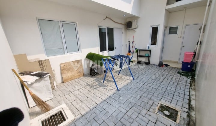 For Sale 2-Story House in Serpong Natura - Move-in Ready, SHM, Strategic Location, South Tangerang.
